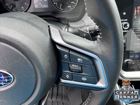 Used 2025 Subaru Outback Premium AWD/4WD image 15