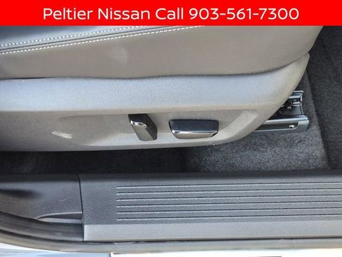 Certified 2026 Nissan Rogue Platinum w/ Platinum Premium Package AWD/4WD image 15