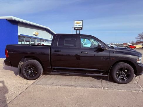 Used 2018 RAM 1500 Sport image 6
