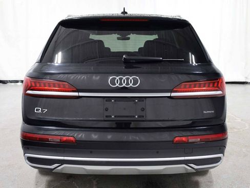 Used 2022 Audi Q7 Premium Plus image 7