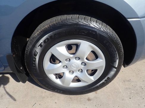 Used 2008 Kia Sedona LX FWD image 36