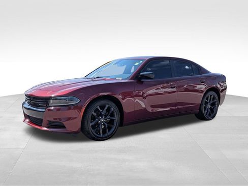Used 2022 Dodge Charger SXT w/ Blacktop Package RWD image 7