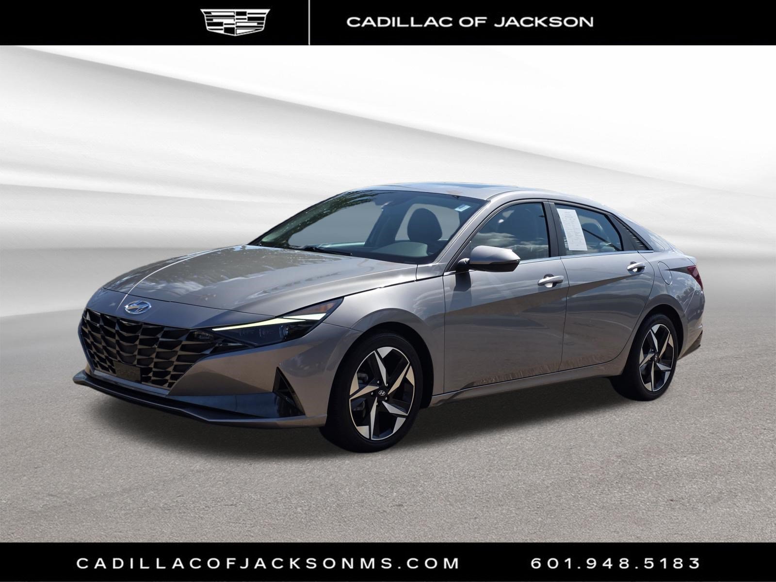 Used 2023 Hyundai Elantra Limited w/ Cargo Package FWD image 1