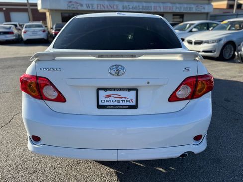 Used 2010 Toyota Corolla S image 4