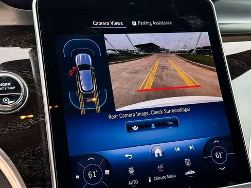 Certified 2025 Mercedes-Benz GLC 300 4MATIC image 17