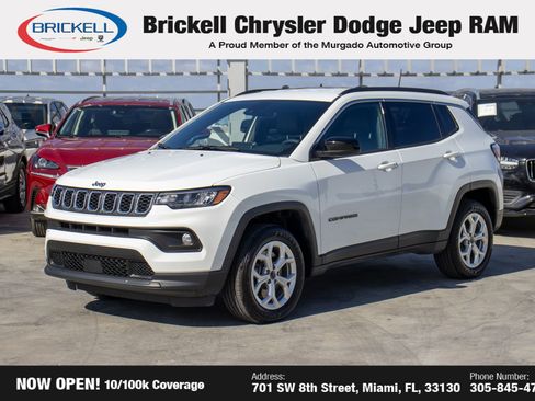 Used 2025 Jeep Compass Latitude image 1
