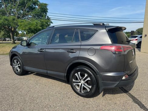 Used 2017 Toyota RAV4 LE w/ All Weather Liner Package AWD/4WD image 6