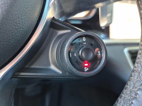 Used 2017 Porsche Panamera 4 image 21