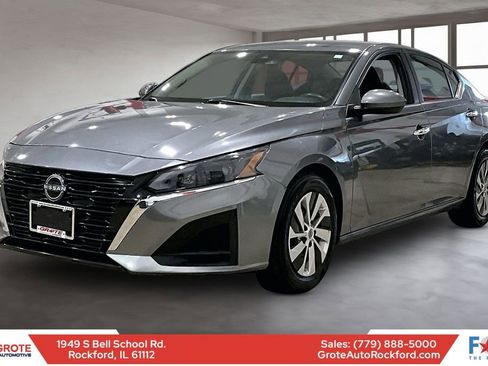 Used 2023 Nissan Altima 2.5 S image 1