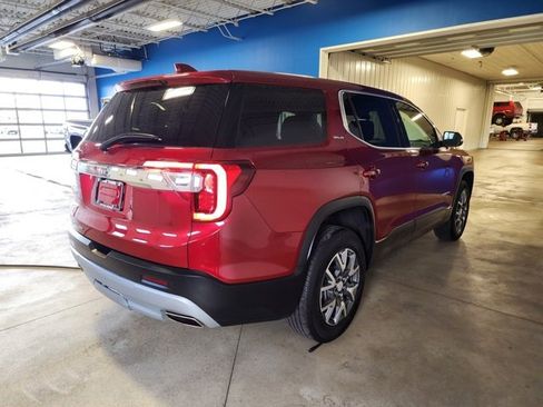 Used 2023 GMC Acadia SLE image 4