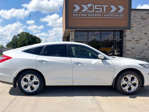 Used 2011 Honda Crosstour EX-L image 8