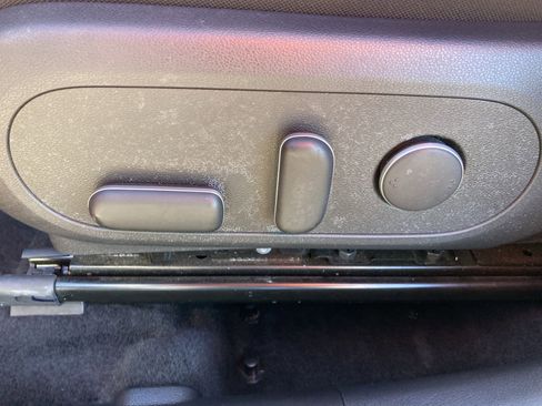 Used 2025 Hyundai Kona SEL image 14