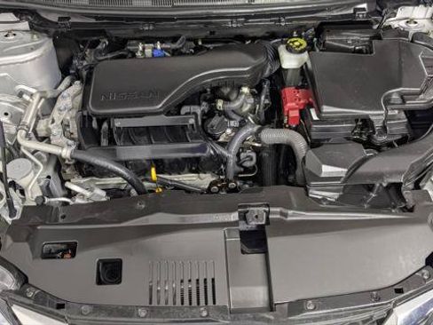 Used 2020 Nissan Rogue Sport S FWD image 30