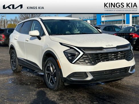 Certified 2024 Kia Sportage LX image 1