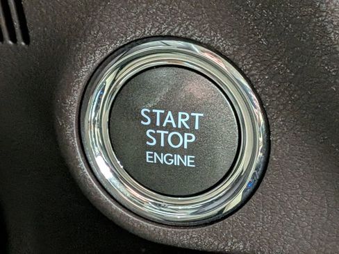 Used 2018 Lexus RX 350L Premium w/ Premium Package image 18