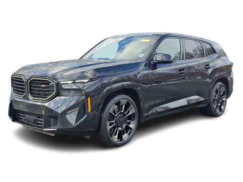 Used 2023 BMW XM image 3