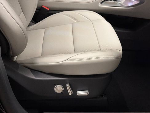 New 2026 Lincoln Nautilus Premier w/ Equipment Group 102A AWD/4WD image 12