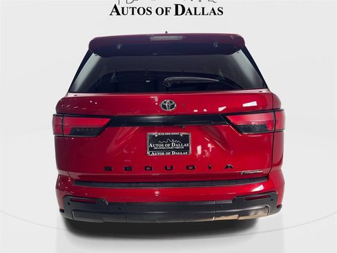 Used 2025 Toyota Sequoia SR5 image 7