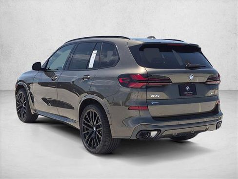 New 2026 BMW X5 xDrive40i w/ M Sport Package AWD/4WD image 9