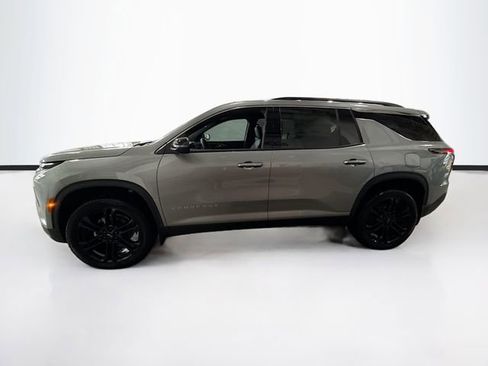 New 2026 Chevrolet Traverse LT w/ LPO, Floor Liner Package image 9