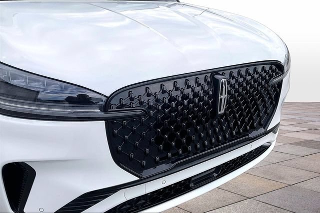 Used 2026 Lincoln Aviator AWD w/ Jet Appearance Package image 31
