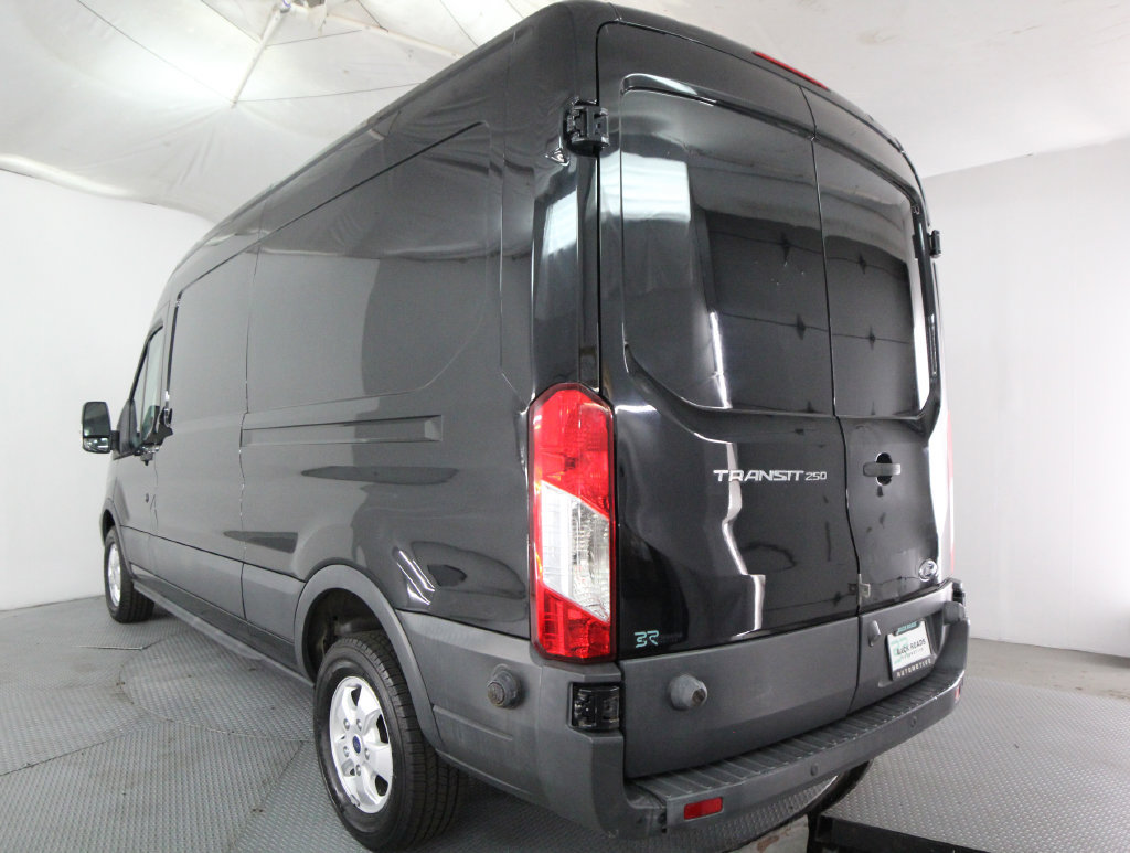 Used 2017 Ford Transit 250 148 Medium Roof RWD image 7