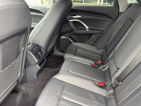 Certified 2025 Audi Q5 Premium w/ Convenience Package AWD/4WD image 26