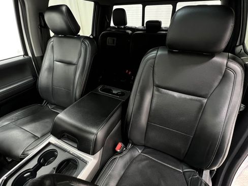 Used 2017 Ford F350 Lariat w/ Lariat Ultimate Package image 16