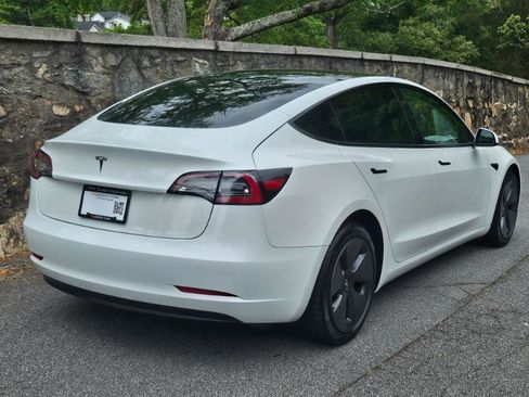 Used 2023 Tesla Model 3 Standard Range RWD image 10