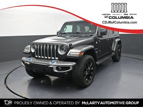 Used 2023 Jeep Wrangler Unlimited Sahara w/ Cold Weather Group AWD/4WD image 1