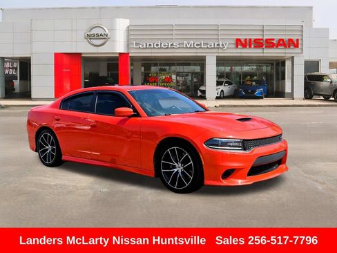 Used 2018 Dodge Charger SXT Plus w/ Performance Handling Group RWD image 1