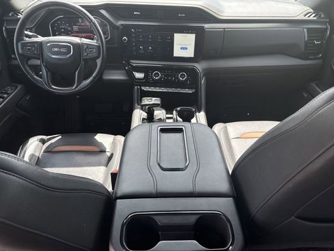 Used 2022 GMC Sierra 1500 AT4 w/ AT4 Premium Package image 26