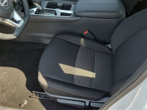 New 2025 Nissan Sentra SV image 11