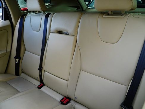 Used 2015 Volvo XC60 T5 Platinum image 24