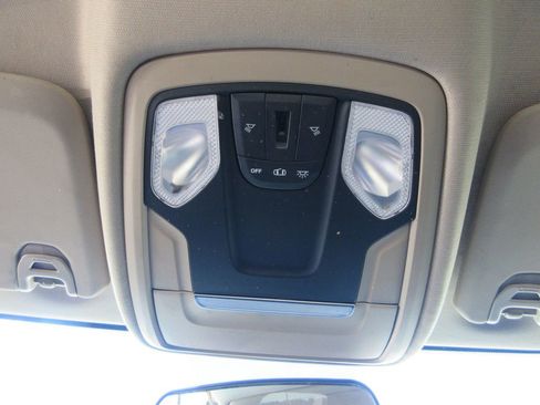 Used 2019 RAM 3500 Tradesman w/ Chrome Appearance Group image 30