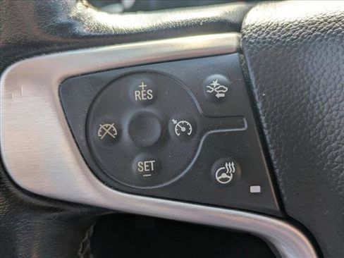 Used 2019 GMC Yukon XL SLT image 11