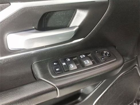 Used 2019 RAM 1500 Big Horn image 14