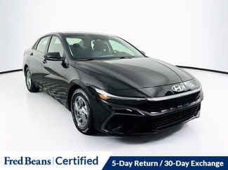 Certified 2025 Hyundai Elantra SE FWD video 1