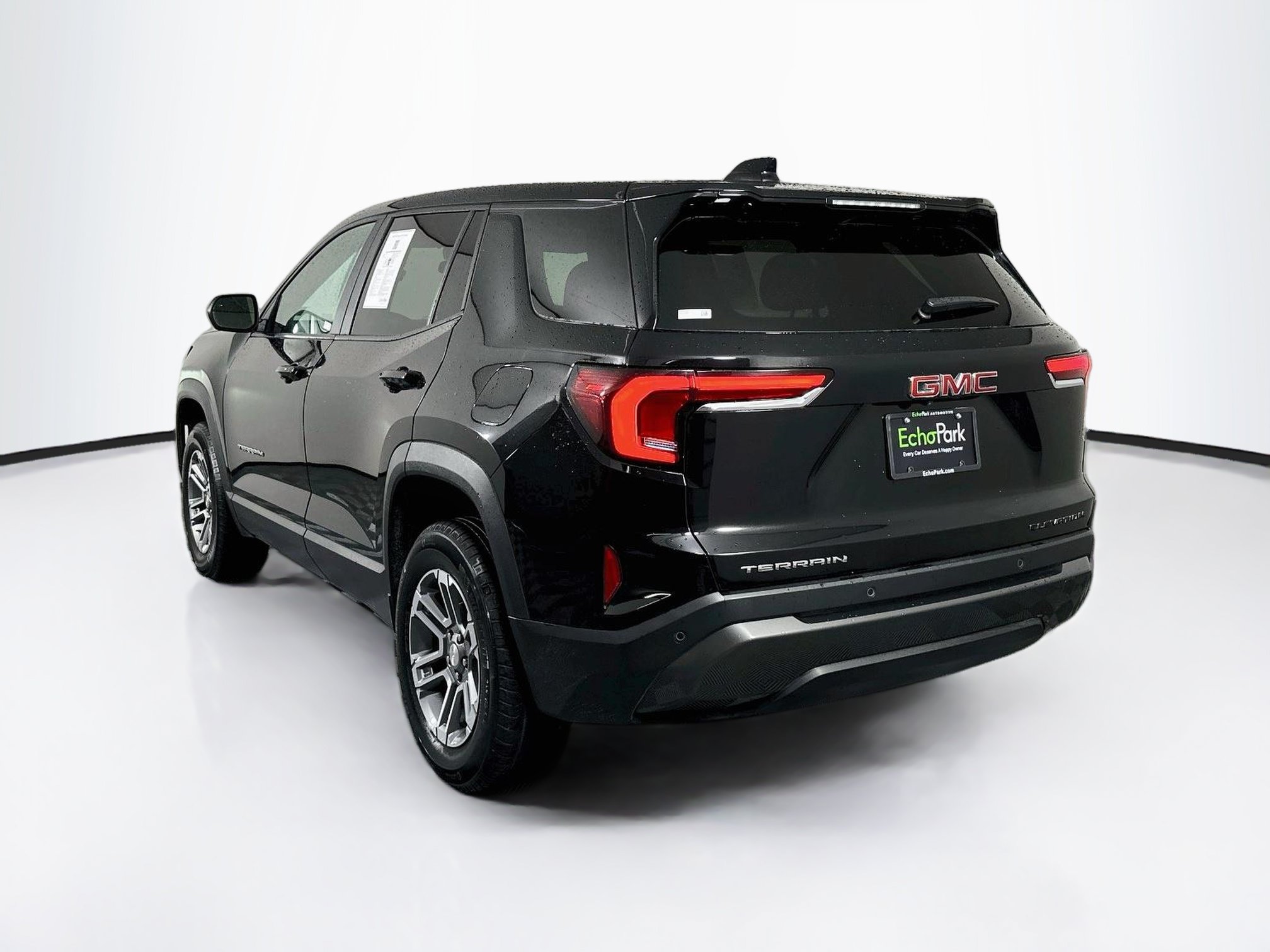 Used 2025 GMC Terrain Elevation FWD image 5