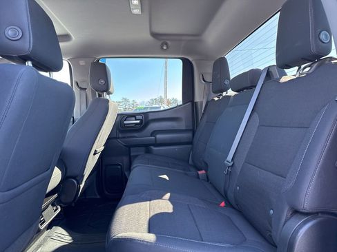 Used 2019 Chevrolet Silverado 1500 LT w/ Fleet Comfort Package image 18