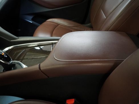 Used 2018 Buick Enclave Avenir w/ Avenir Technology Package image 23