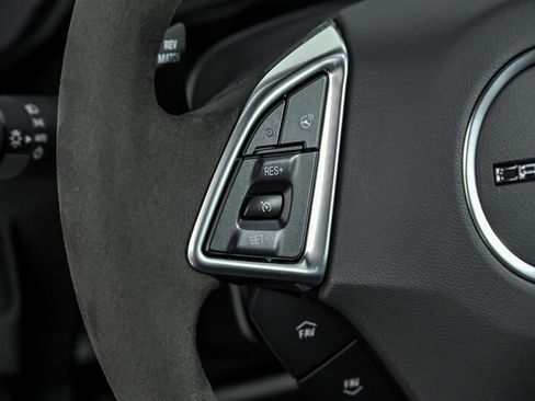 Used 2018 Chevrolet Camaro ZL1 RWD image 21