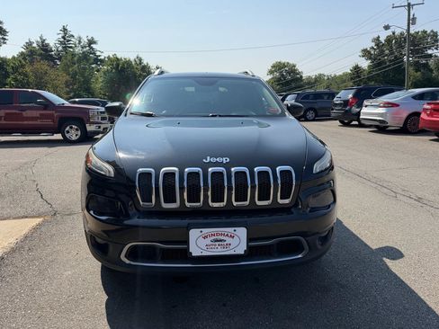 Used 2015 Jeep Cherokee Limited AWD/4WD image 2