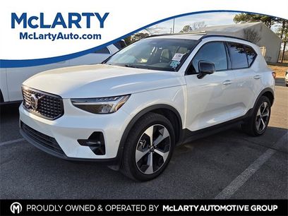 Used 2025 Volvo XC40 B5 Plus