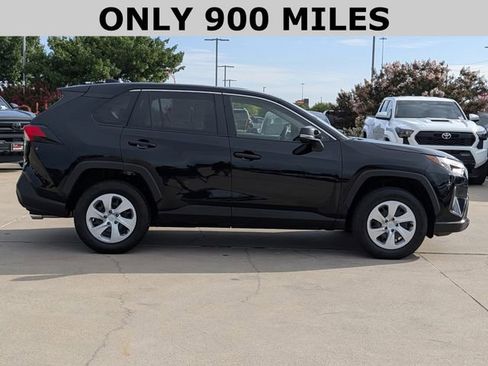 Used 2025 Toyota RAV4 LE FWD image 4