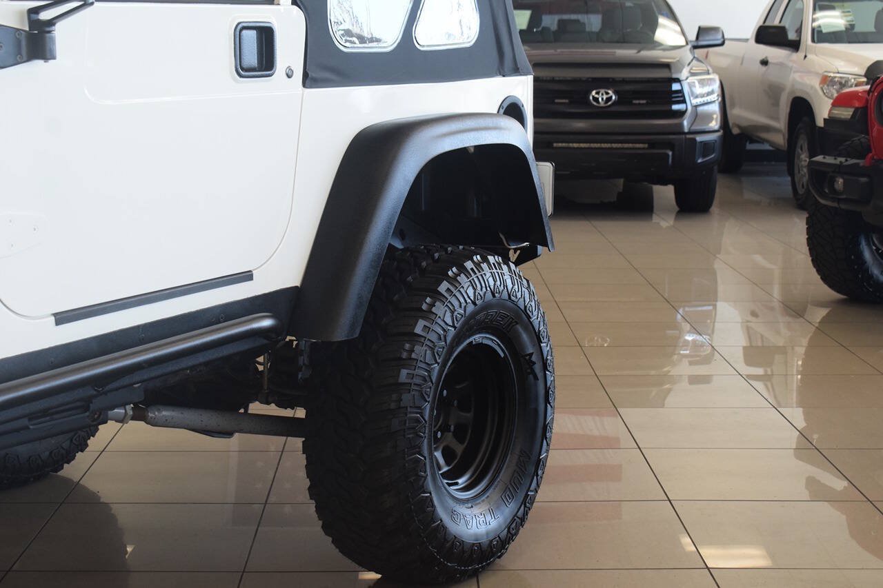 Used 2000 Jeep Wrangler Sport AWD/4WD image 12