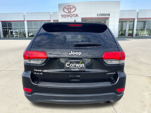 Used 2014 Jeep Grand Cherokee Laredo w/ 18" Wheel & 8.4" Radio Group AWD/4WD image 7