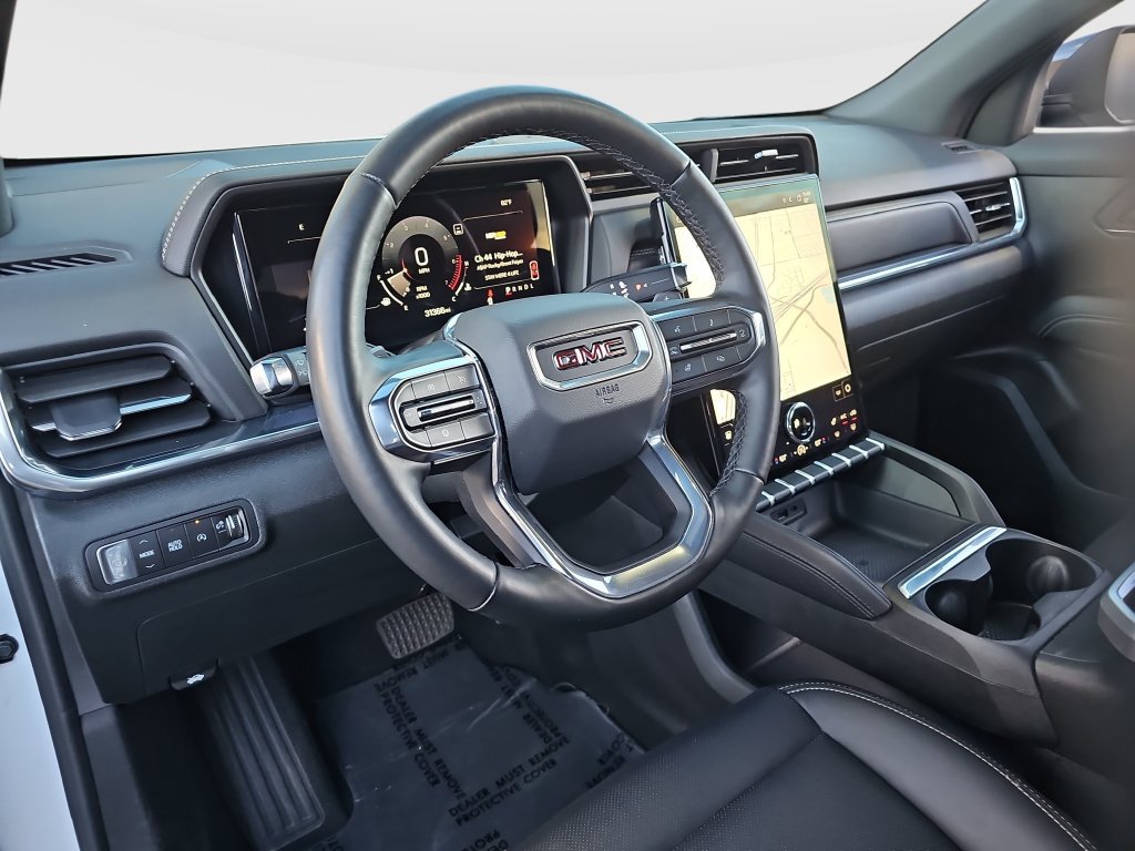 Used 2026 GMC Terrain Elevation w/ Elevation Premium Package FWD image 9