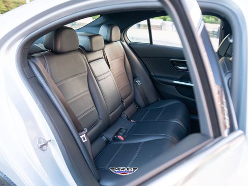 Used 2022 Mercedes-Benz C 300 4MATIC Sedan image 18