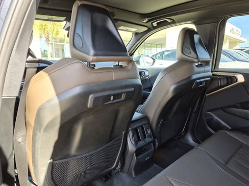 Certified 2025 BMW X3 xDrive30i w/ Premium Package image 32